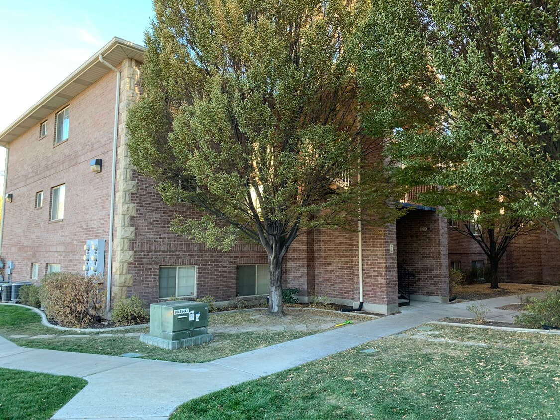 287 E 760 N Unit 287, Orem, UT 84057 Condo for Rent in Orem, UT