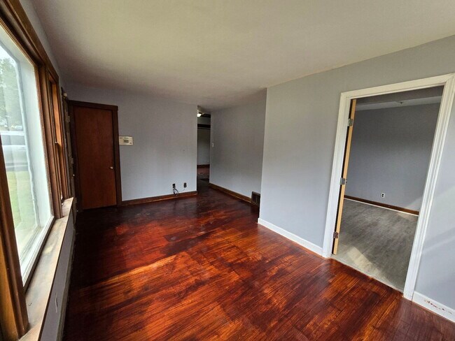 Foto del edificio - 422 Plaza Ave