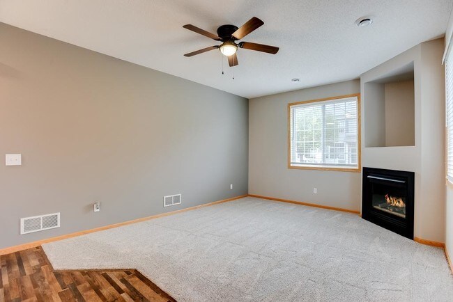 Foto del edificio - 11246 Isanti Ct NE