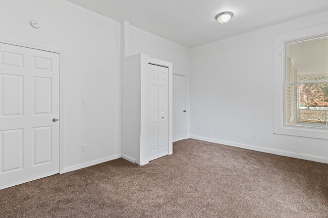 Foto del edificio - 2918 3rd Ave