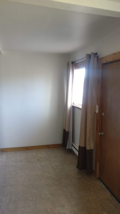 Building Photo - Cozy 1 Bd and 1 Ba apartment for rent in stand alone building.