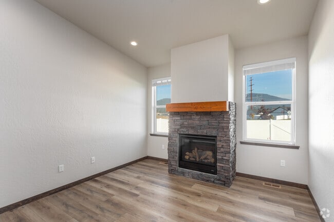 Interior Photo - Thayer Farms