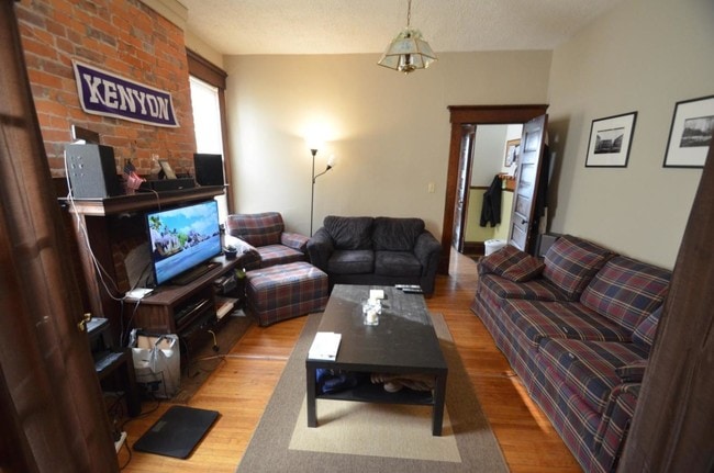 Building Photo - 1465 Michigan Ave