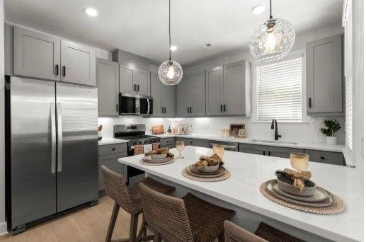 Building Photo - 4770 Adairview Cir