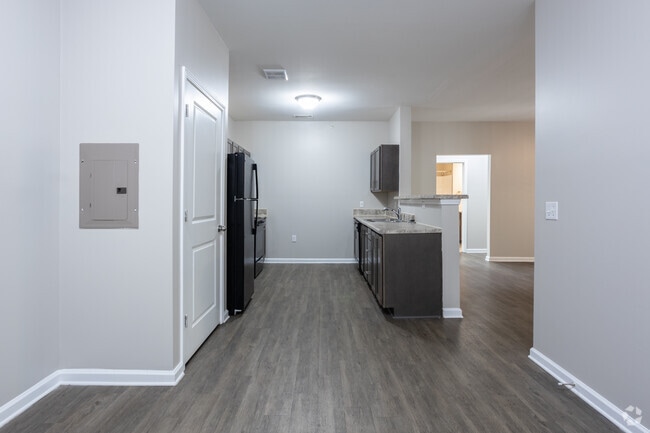 3BR, 2BA - 1,180 SF - Jefferson Grove