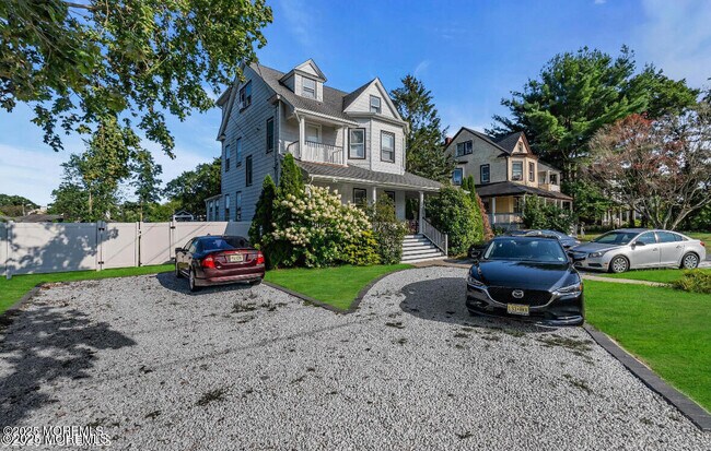 Foto del edificio - 343 Norwood Ave