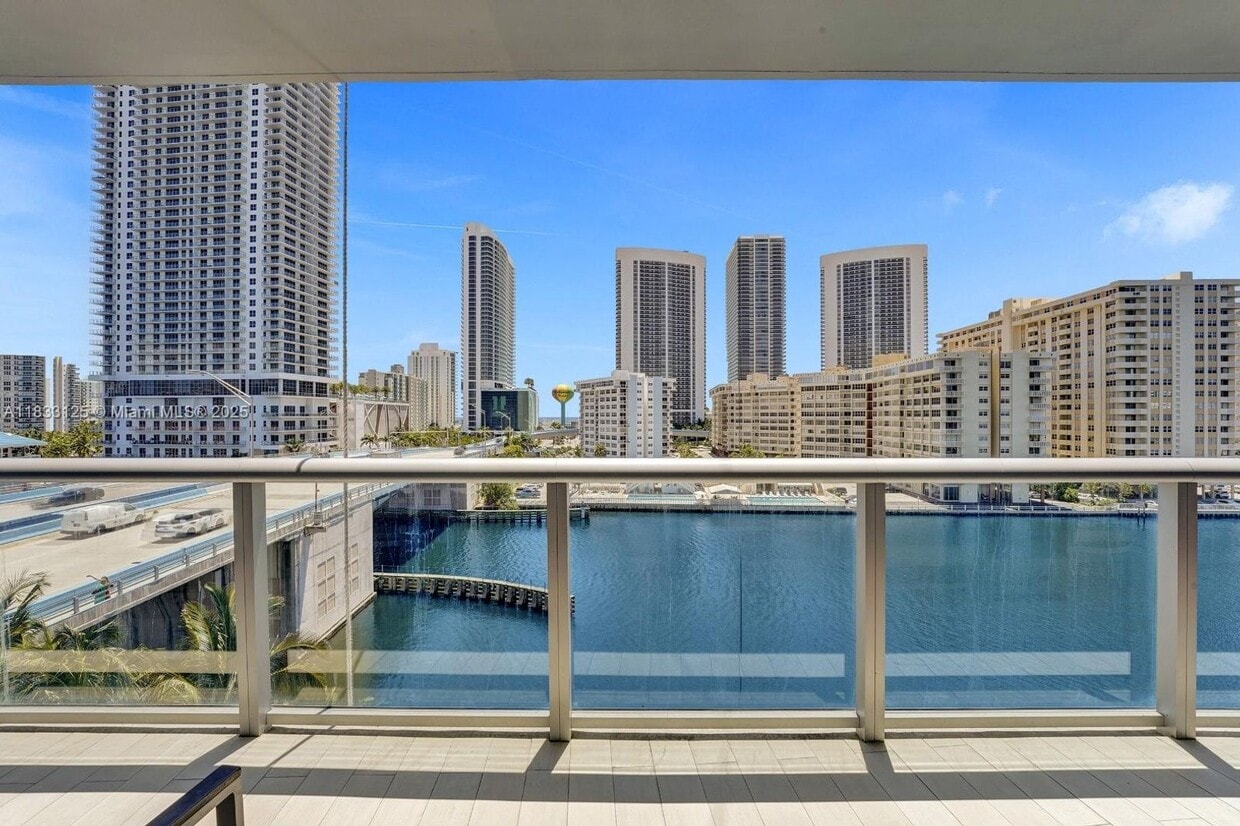 Photo - 2600 E HALLANDALE BEACH BLVD APT #T702 HALLANDALE BEACH, FL 33009