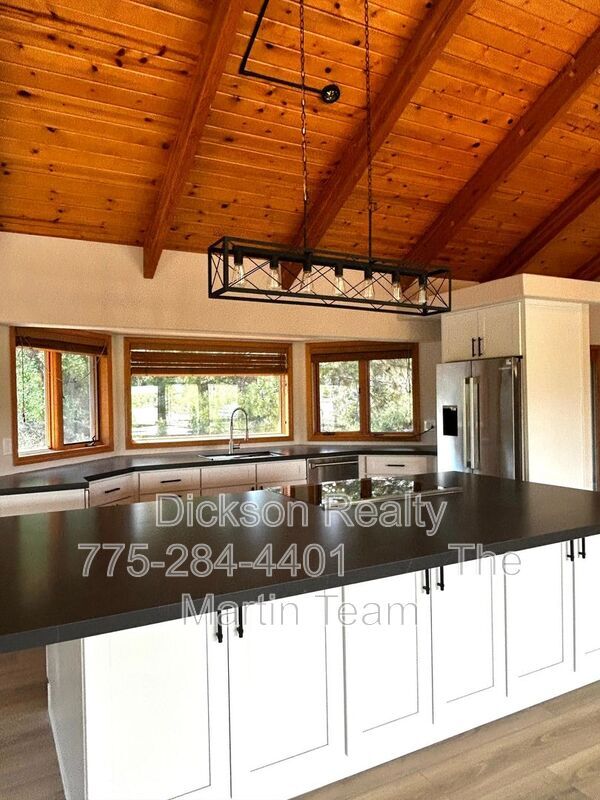 Building Photo - 13470 Fieldcreek Ln