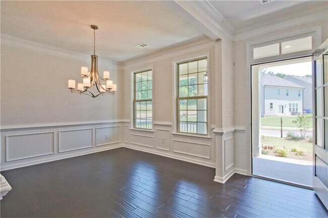 Foto del edificio - 1020 Kendall Grove Ct