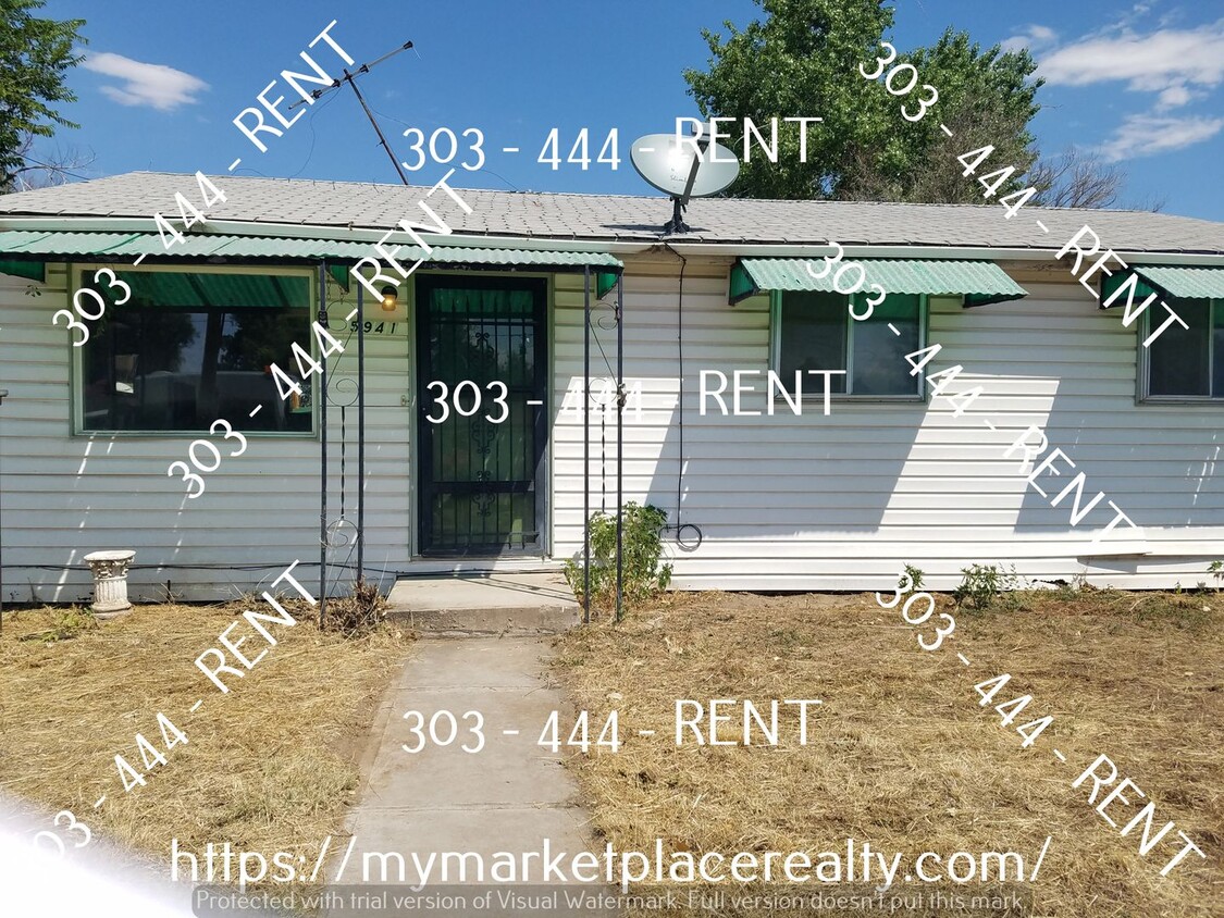 Foto principal - 3 Bedroom Home in Commerce City!