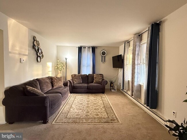 Foto del edificio - 410 N 5th Ave