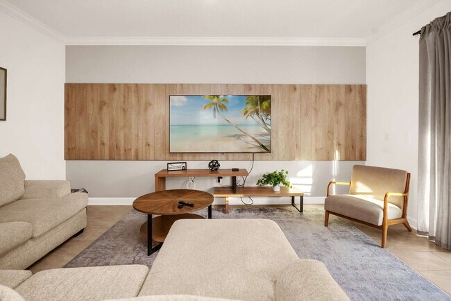 Foto del edificio - 4330 Rhyme St