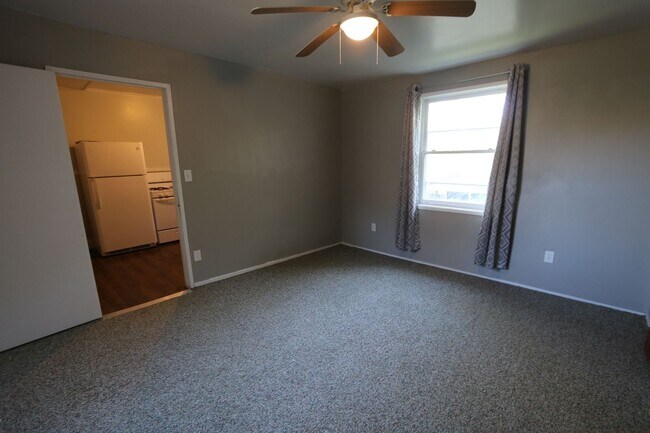 Foto del edificio - 2 Bedroom 1 Bath House