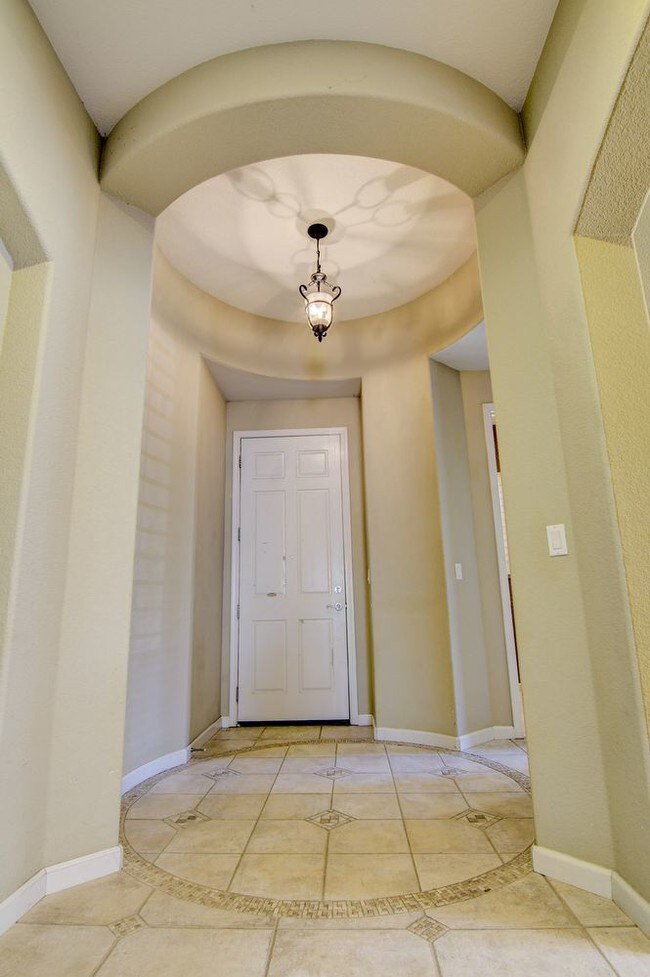 Foto del edificio - 1508 Barona St