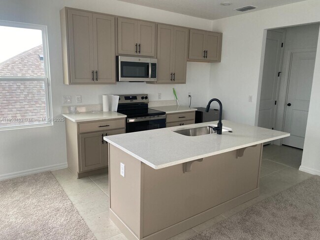 Foto del edificio - 2952 Embark Trl