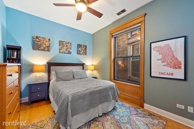 Foto del edificio - 4011 N Kenmore Ave