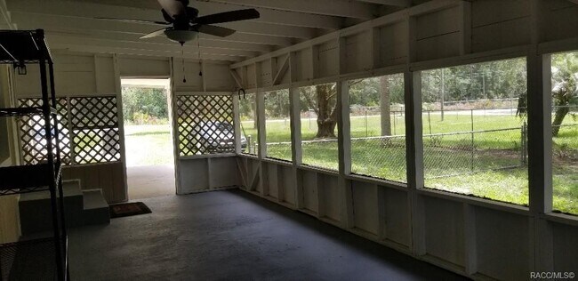 Building Photo - 6890 W Homosassa Trail
