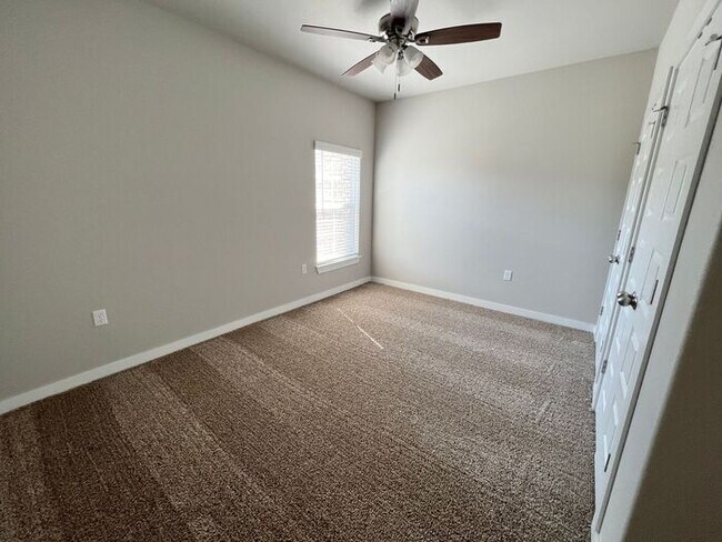 Foto del edificio - 2/1 Flat | Endura Park- Brand New Apartmen...