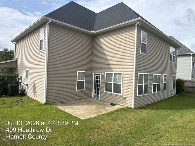 Building Photo - 395 Heathrow Dr