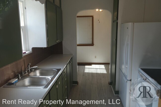 Building Photo - 1 br, 1 bath House - 233 N 36th Ave