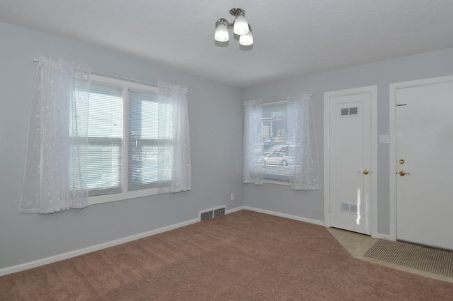 Foto del edificio - 522 E 8th Ave