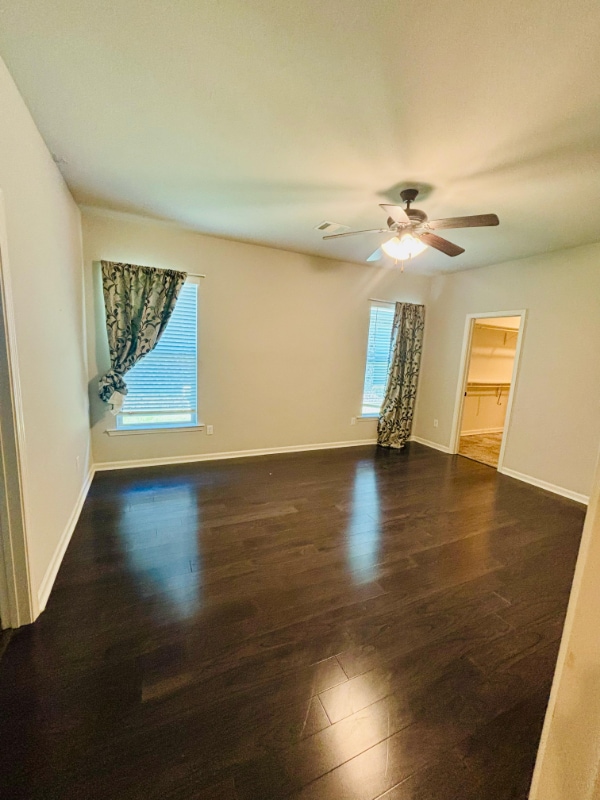 Building Photo - 4739 Viola Farms Dr