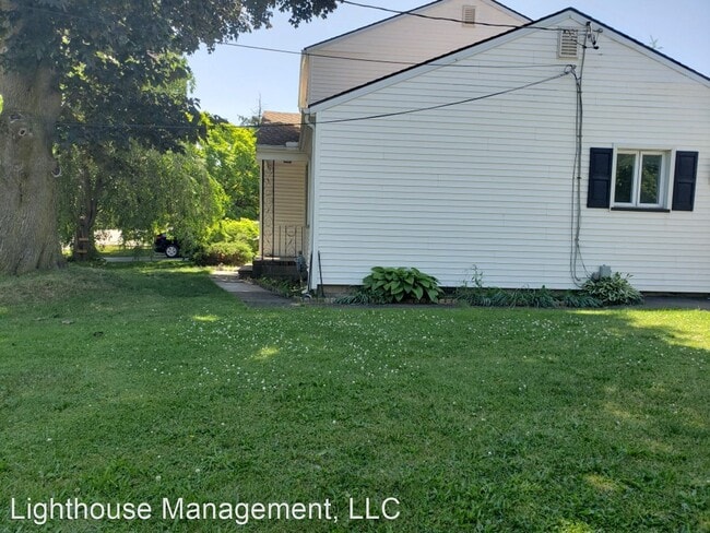 Building Photo - 4 br, 2 bath House - 277 Taft Ave.