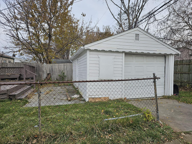 Building Photo - 11304 Jackson Ave