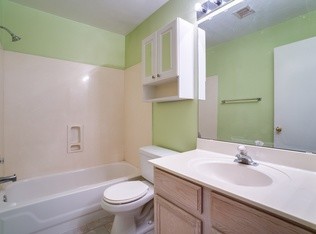 Building Photo - 2316 E Wescott Dr