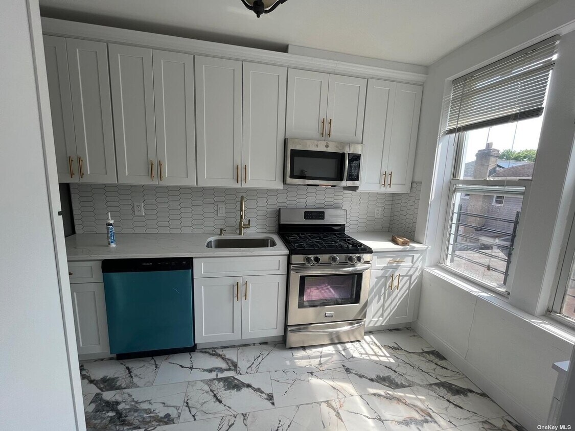 Foto principal - 4611 Snyder Ave