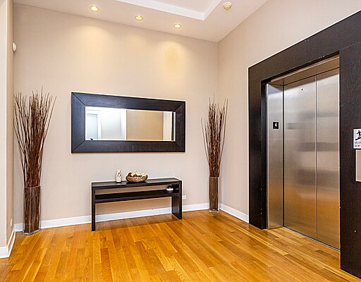 Foto del edificio - 900 W Hubbard St
