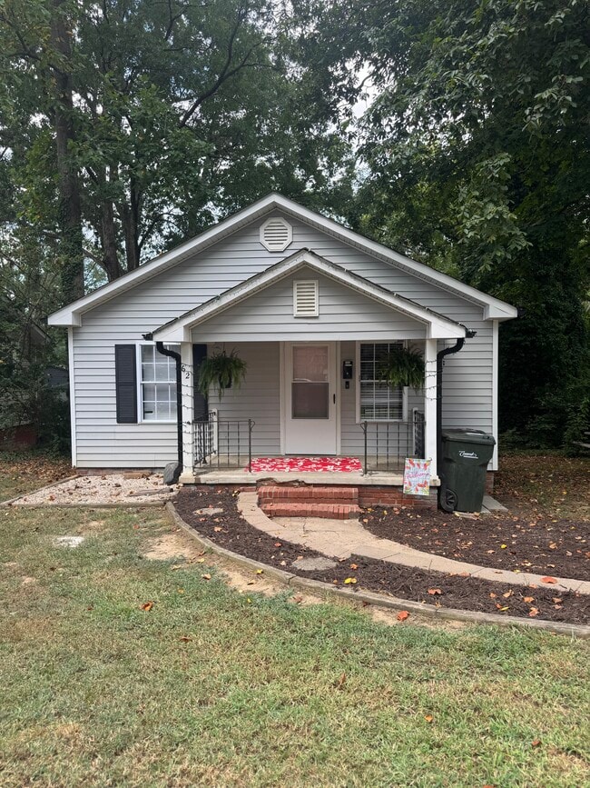 Photo - 62 Todd Dr NE House