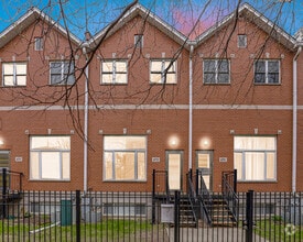 Building Photo - 4879 N Winthrop Ave