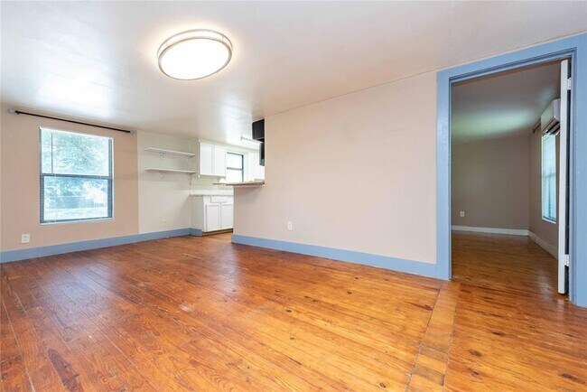 Foto del edificio - 406 Lexington Rd