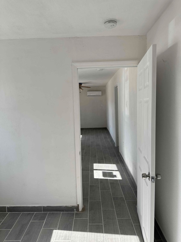 Building Photo - 599 S Magnolia Ave