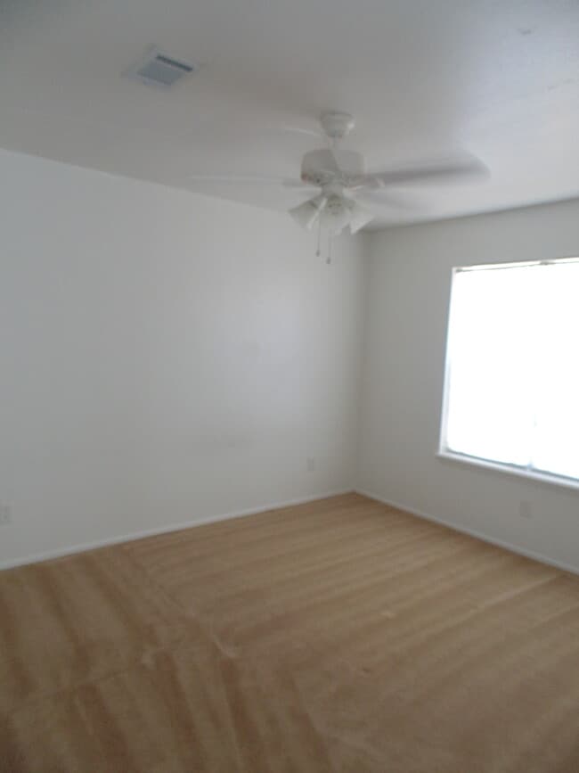 Foto del edificio - 3619EL