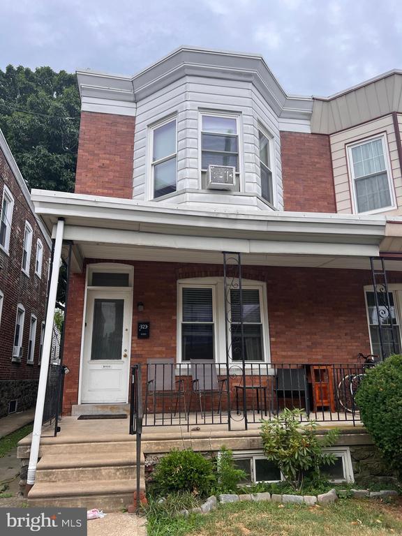 Primary Photo - 323 Rector St