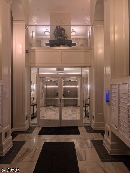 Foto del edificio - 104 E Elizabeth Ave