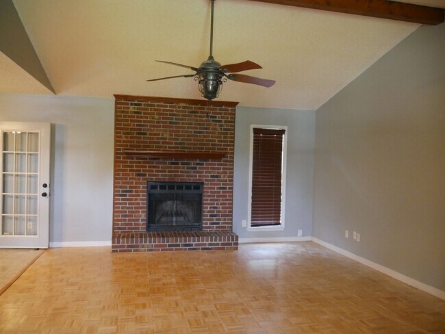 Foto del edificio - 3634 Becky St