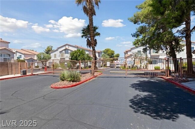 Foto del edificio - 6929 Oyster Shell Dr