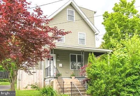 Foto principal - 217 Simpson Rd