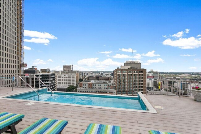 Foto del edificio - 925 Common St