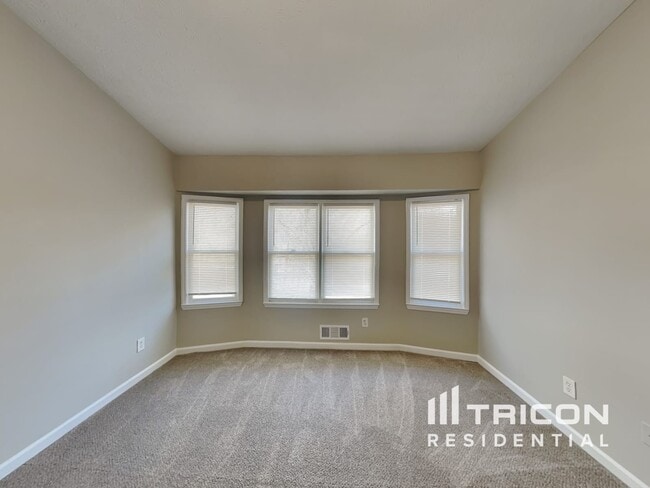 Building Photo - 1605 Windy Hill Pl SE