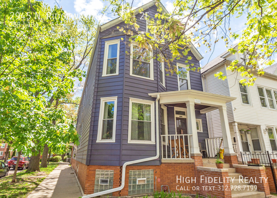Foto principal - 2945 N Ridgeway Ave