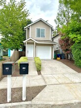 Building Photo - 536-538-538 NE 92nd Ave