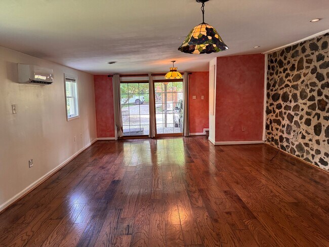 Foto del edificio - 3886 College Ave