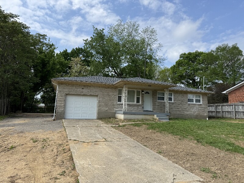 Primary Photo - 3000 Wilkie Rd