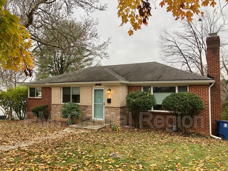 2929 Terrace Dr, Chevy Chase, MD 20815 House Rental in Chevy Chase