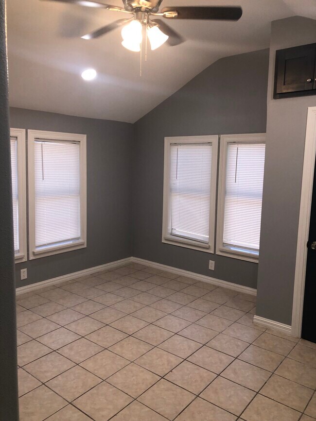 1522 N Dunlap Ave, Mission, TX 78572 House Rental in Mission, TX