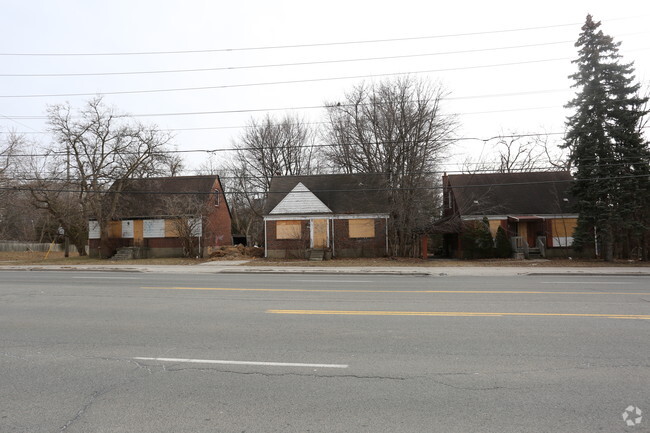 Building Photo - Nova Urban Towns